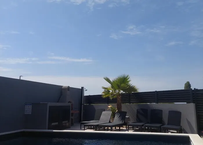 Sunshine - Zadar, Βίλα