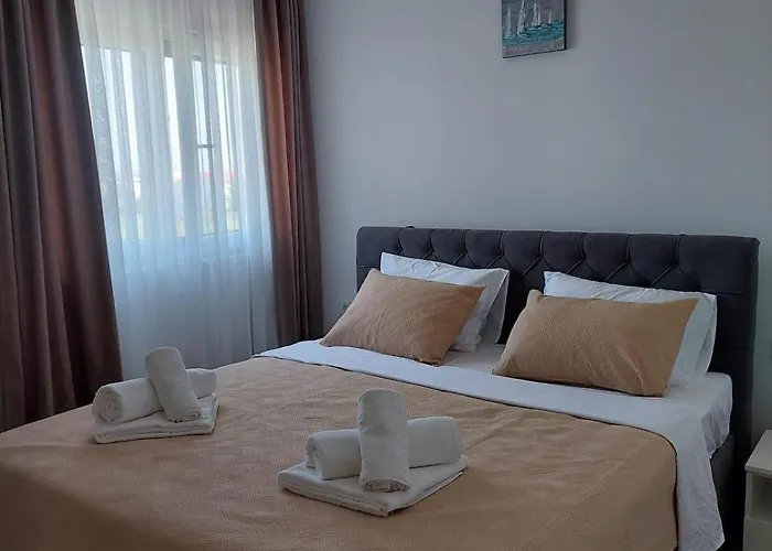 Sunshine - Zadar, * Vrsi